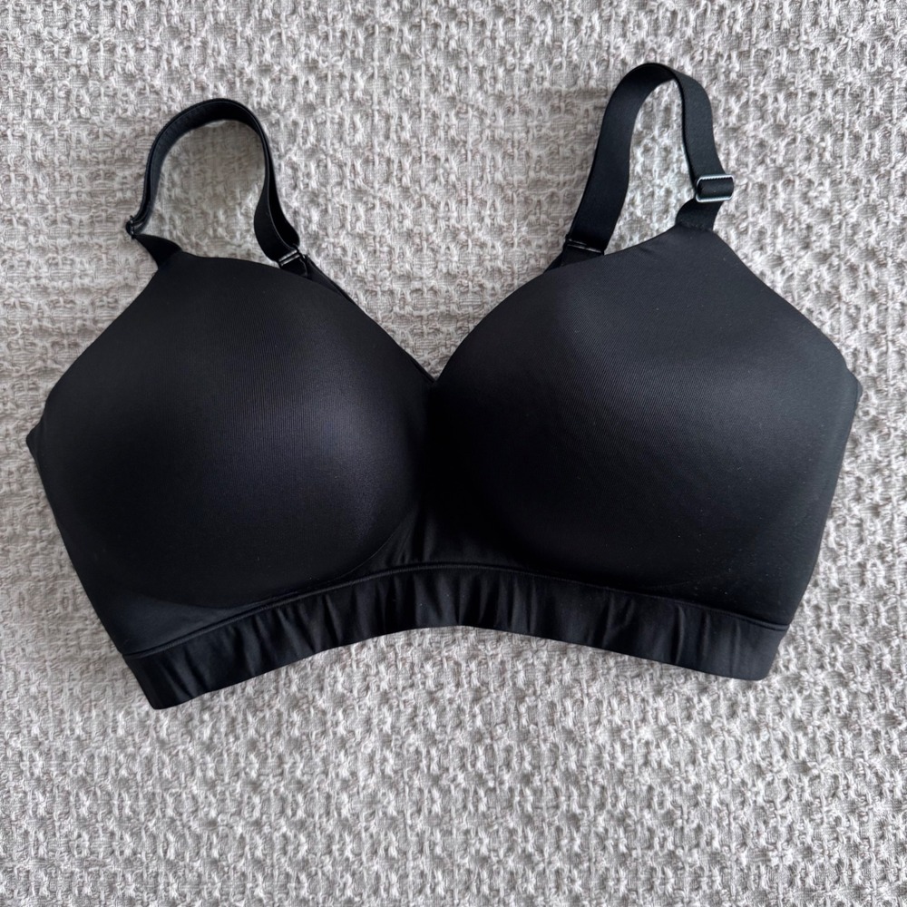 Cacique Black Lightly Lined Lounge Comfort Bra 36DDD Wire Free Crossover Back